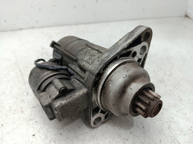 VAG 02A911024G Motor de arranque  disponible España