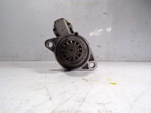 VAG 02M911021P Motor de arranque  disponible Valladolid