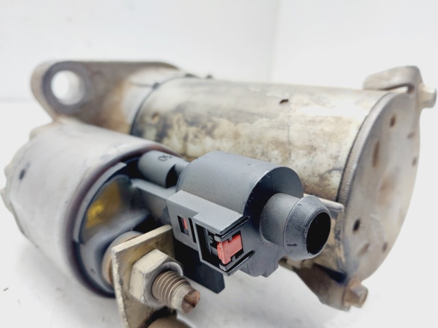 VAG 02T911023T Motor de arranque  disponible Valladolid