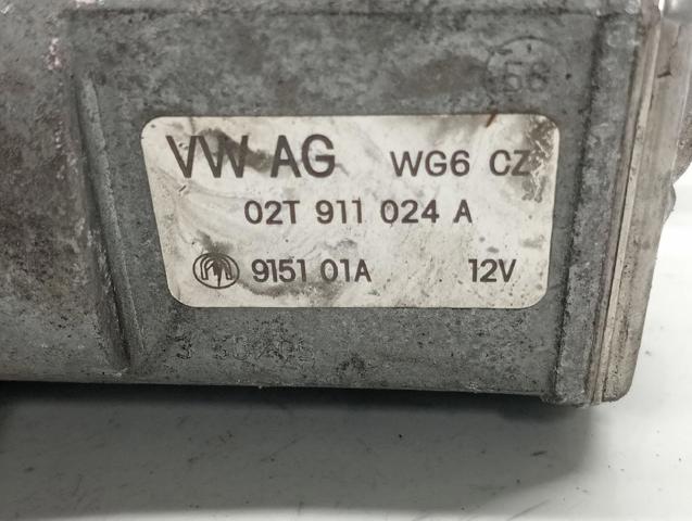 VAG 02T911024A Motor de arranque  en stock Salamanca