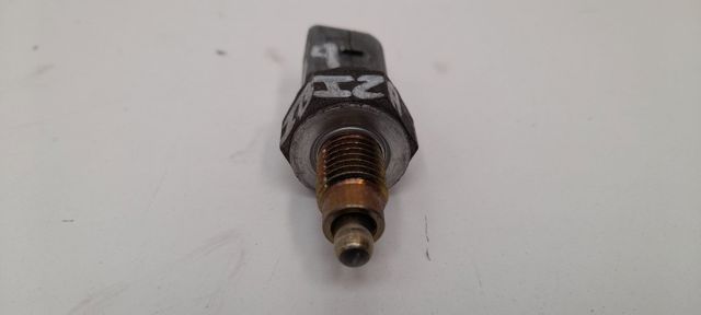 Comprar Interruptor de luz de marcha atrás Fabia I 6Y5