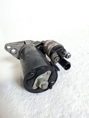 02Z911023F Motor de arranque  disponible Utrera