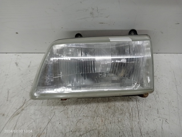 Faro izquierdo 0301025351 Opel