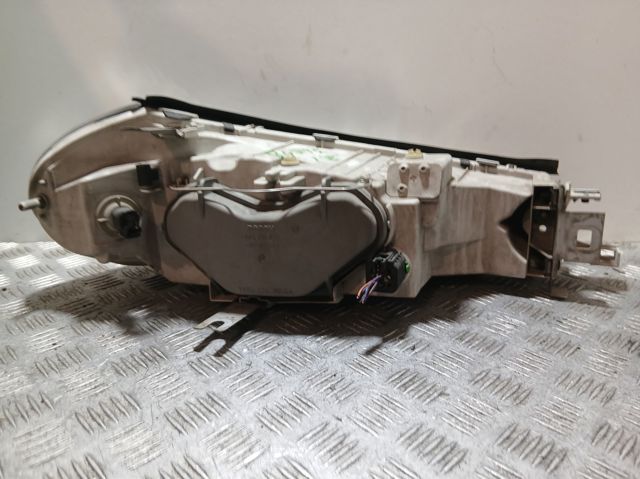 FORD 0301098205 Faro izquierdo comprar Pamplona