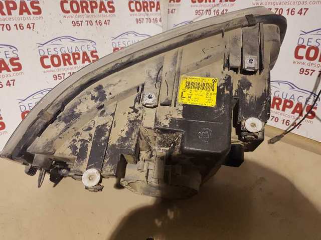 VAG 0301191301 Faro izquierdo  comprar en Murcia