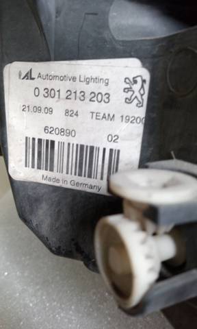 0301213203 PEUGEOT Faro izquierdo  comprar en Jaén