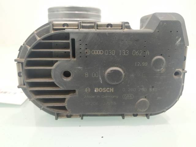 VAG 030133062A Cuerpo de aceleración completo  disponible España