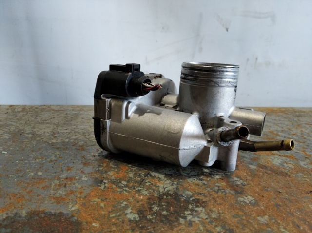 VAG 030133062C Cuerpo de mariposa  en stock Valencia