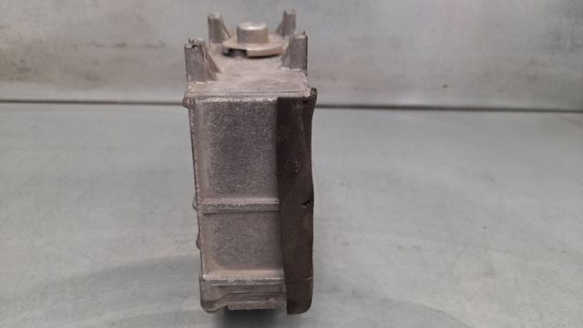 VAG 030906027AA ECU  en stock Terrassa
