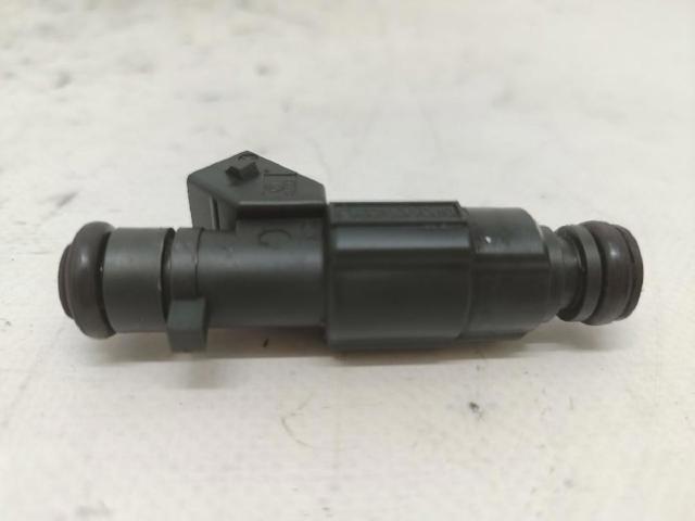 030906031J Inyector de combustible  comprar en Pontevedra