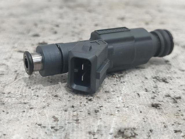 030906031J Inyector de combustible  comprar en Zaragoza