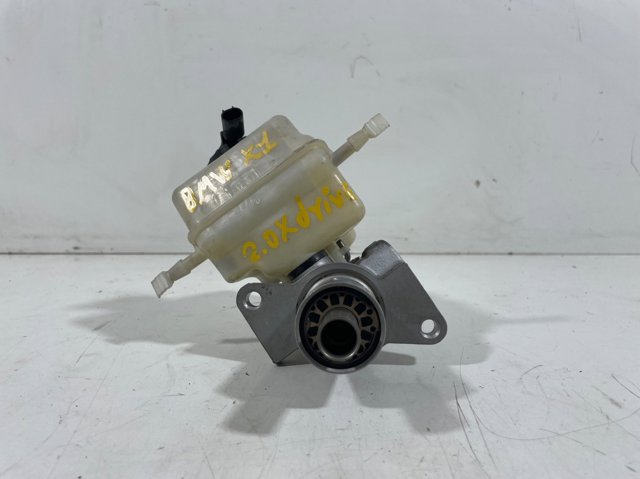Cilindro principal de freno para BMW X1  (E84)