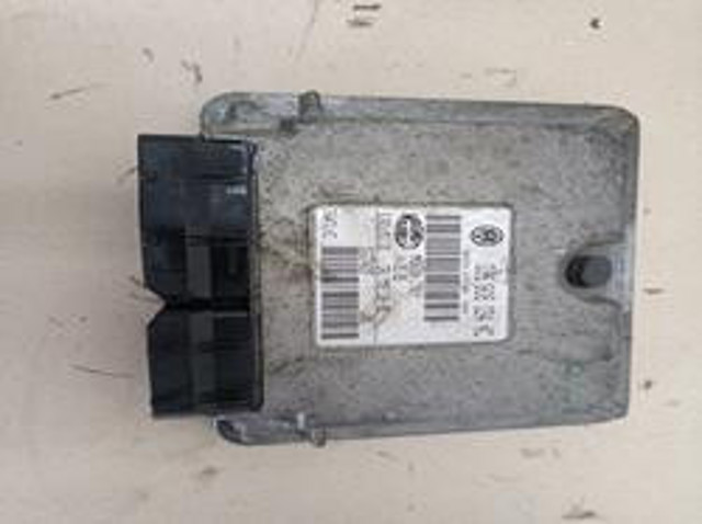036906034KC VAG ECU  en stock Huelva