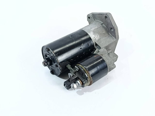 VAG 036911023S Motor de arranque  disponible Valladolid