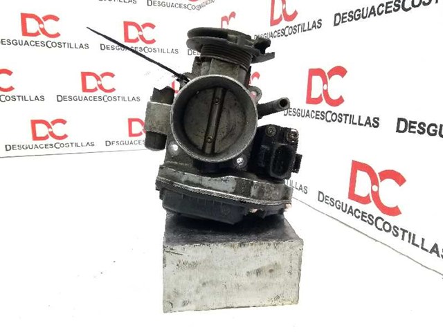 VAG 037133064D Cuerpo de mariposa  en stock Terrassa