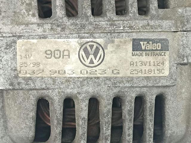 037903023G VAG Alternador  en stock Huelva