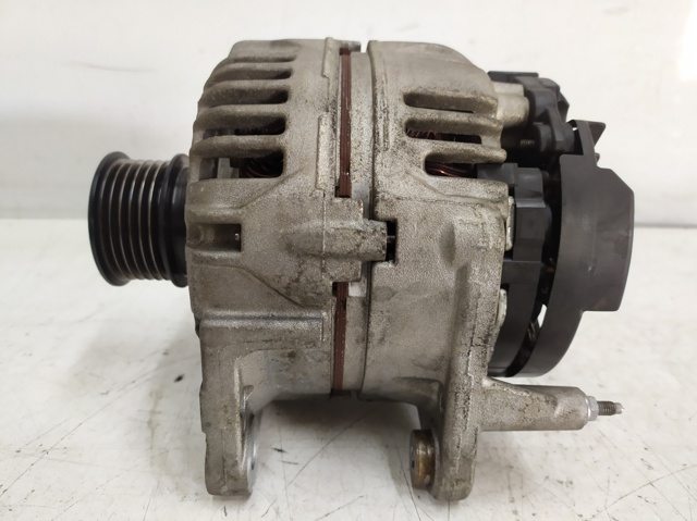 037903025 Alternador  comprar en Reus