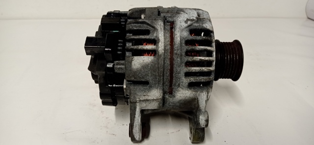 VAG 037903025G Alternador  comprar en Murcia