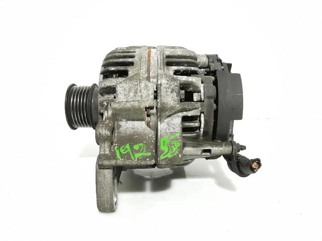 VAG 037903025G Alternador  en stock Salamanca