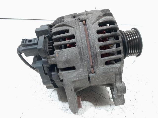 VAG 037903025G Alternador  en stock Terrassa