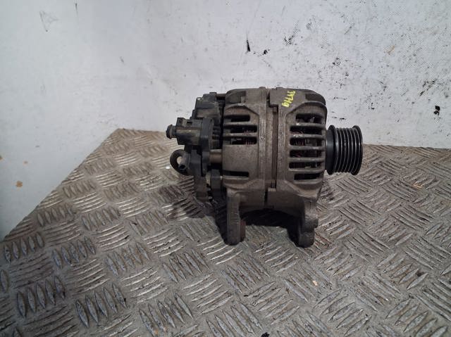 037903025L Alternador  en stock Castellón