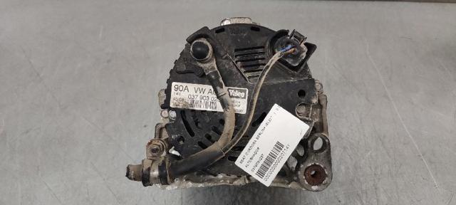 037903025T Alternador  disponible Málaga
