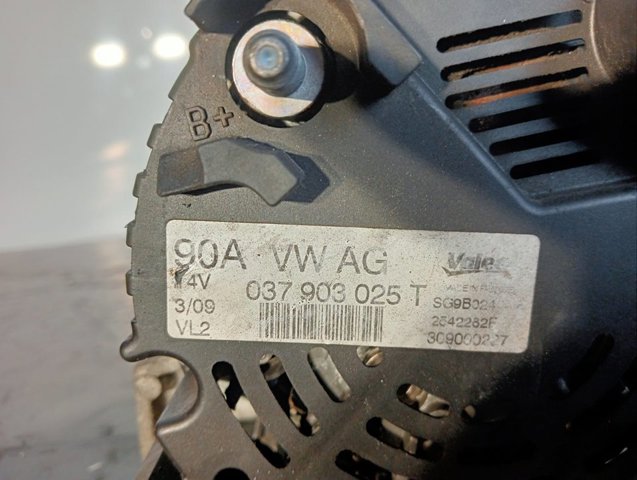 037903025T Alternador comprar Sevilla