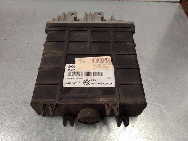 037906024D Módulo de control del motor (ECU)  en stock Granada
