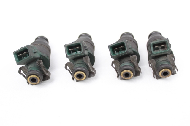 037906031AA VAG Inyector de combustible  disponible Vigo