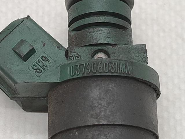 037906031AA VAG Inyector comprar Alcalá