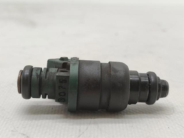 VAG 037906031AA Inyector de combustible  comprar en Ponferrada