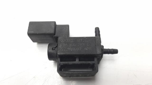VAG 037906283C Válvula conmutadora del regulador de mariposas del colector de admisión  en stock Terrassa