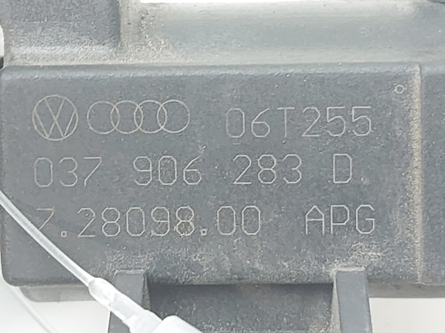 VAG 037906283D Válvula conmutadora del sistema de admisión de aire  comprar en Murcia