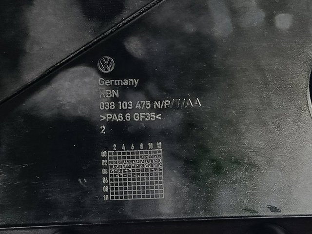 Tapa de valvula Audi A3  (8P1)