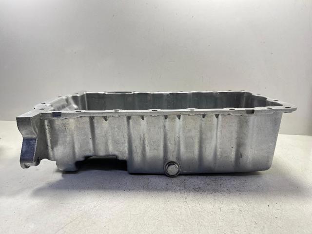 038103601NA Cárter de aceite  disponible Málaga