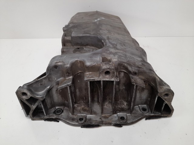 038103603L VAG Cárter de aceite del motor  disponible Alicante