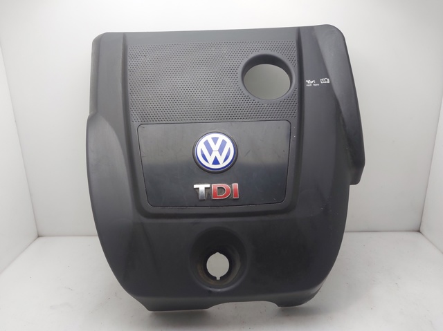 Comprar Cubierta motor Golf IV 1J1