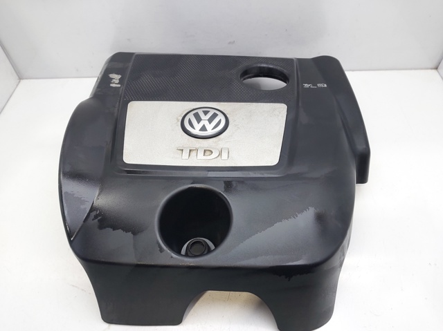 Cubierta motor Volkswagen Golf IV desde 53,72 €