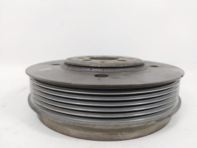 038105243 Polea de cigüeñal  en stock Sabadell