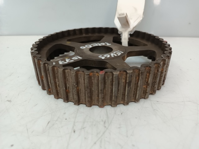 VAG 038109111A Piñón del árbol de levas  disponible Valladolid