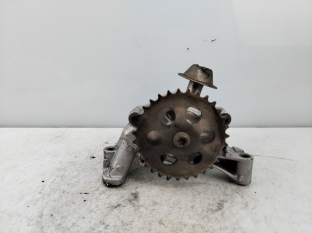 VAG 038115105B Bomba De Aceite comprar Barcelona