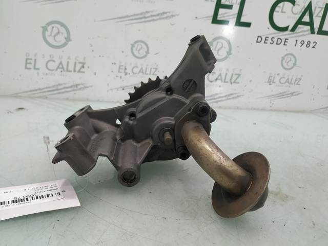 VAG 038115105B Bomba de aceite  disponible Lugo