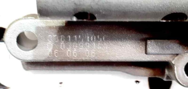 038115105C Bomba de aceite  disponible Utrera