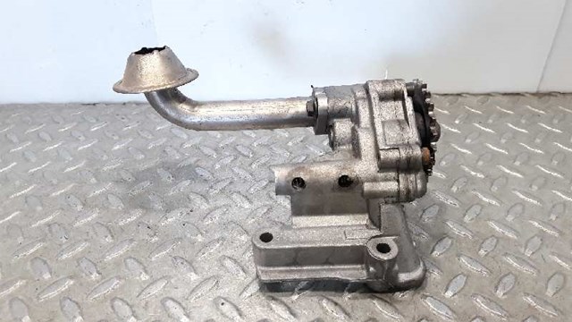 038115121A VAG Bomba De Aceite  en stock Córdoba