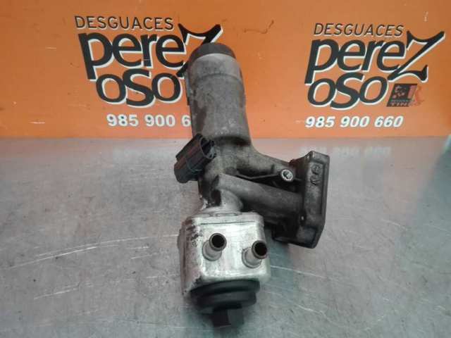 038115389B VAG Portafiltro de aceite  en stock Gandía