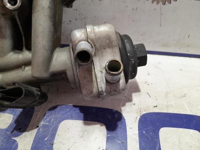 038115389C Soporte del filtro de aceite comprar Sevilla