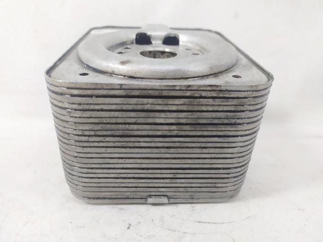 038117021B Radiador de aceite debajo del filtro  disponible Málaga