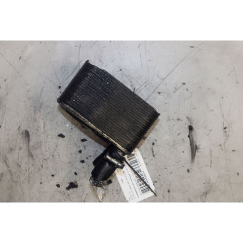 038117021C Radiador de aceite debajo del filtro  en stock Sabadell