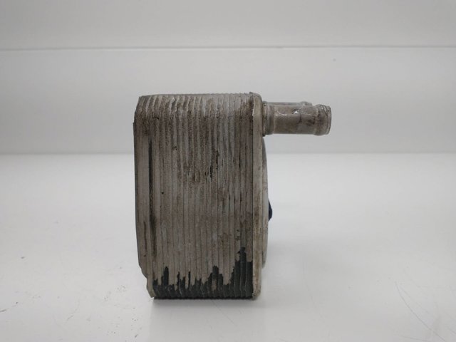 038117021C Radiador de aceite debajo del filtro  disponible Burgos