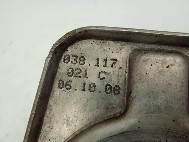 038117021C VAG Radiador de aceite debajo del filtro  en stock Huelva
